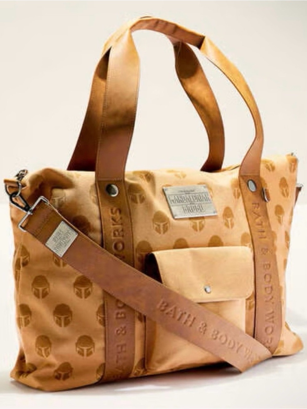 Bath & Body Works Star Wars Mythosaur Messenger Bag Mandalorian & Grogu
